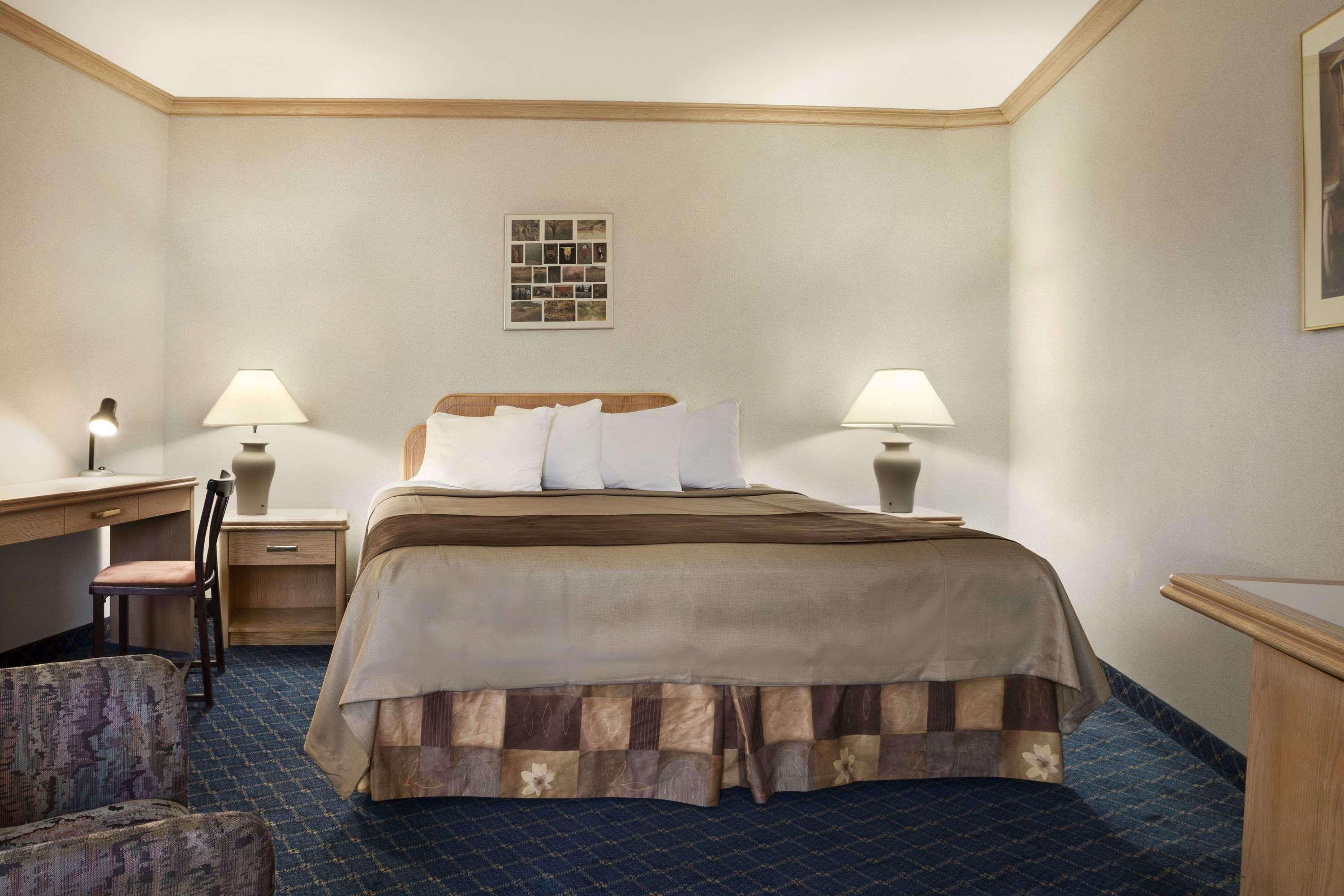 Travelodge By Wyndham Chatham Exteriér fotografie